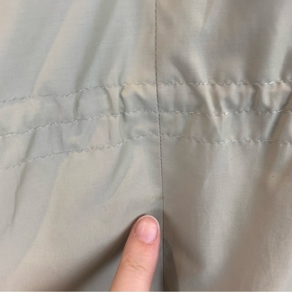 Cole Haan sz L Vintage Stone Beige Tan Hooded Raincoat Jacket Trench Women's - Picture 9 of 12